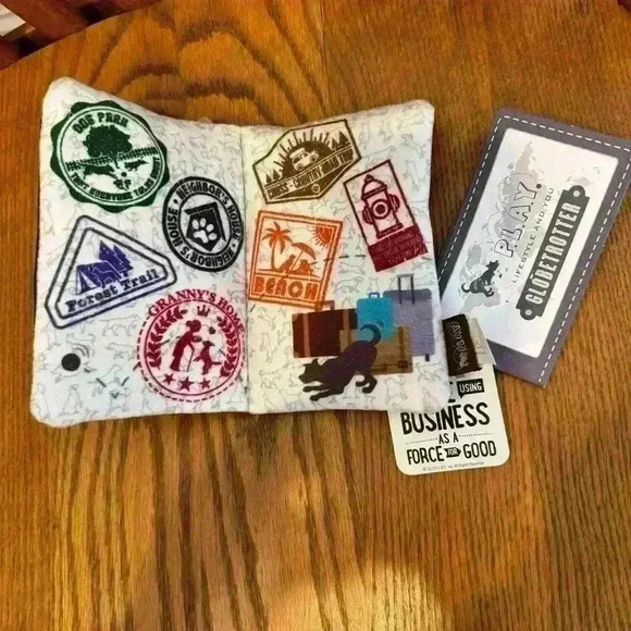 NEW, P.L.A.Y Dog Toy, Pupster Passport, Squeaks - Picture 2 of 10